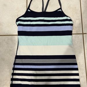 Lulu lemon tank